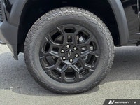 4WD Crew Cab Trail Boss ... Engine: Turbocharged Gas I4 2.7L/ Other Equipment TRAIL BOSS PREFERRED E... (image 8)