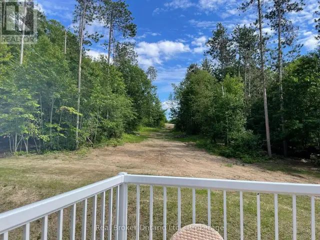 90 14 CONCESSION E Tiny, Ontario in Houses for Sale in Muskoka - Image 23