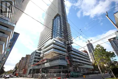 1614 - 161 ROEHAMPTON AVENUE Toronto (Mount Pleasant West), Onta