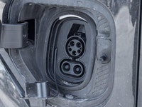 The 2024 GMC HUMMER EV SUV 2X commands attention with an electrified, wide-body stance that blends b... (image 7)