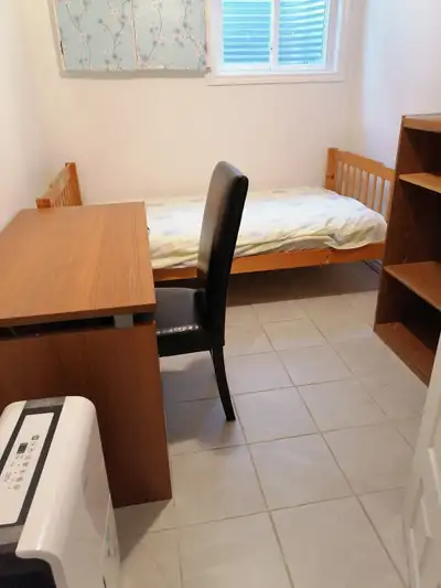A private room for sublet May to August in waterloo Great room upstairs for rent till the end of Aug...