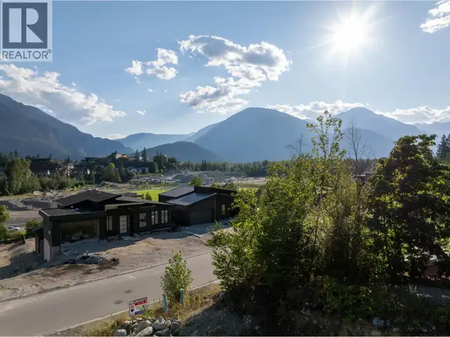 7634 SEVEN O'CLOCK DRIVE Pemberton, British Columbia in Land for Sale in Whistler - Image 21