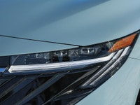 Engine: 2.0 L DOHC 16 Valve 4-cylinder L/100Km City: 8.0 L/100Km Hwy: 6.4 Safety Equipment Electroni... (image 9)