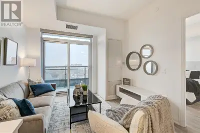 The coveted LINX Condominiums Model Suite features 9-foot-high smooth-finish ceilings, durable PLV f...