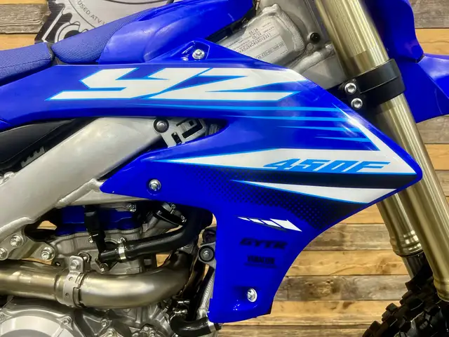 2025 Yamaha YZ 450F EFI + ONLY 21 HR + 4 STROKES + MX-ENDURO-MOT in Dirt Bikes & Motocross in Ottawa - Image 16