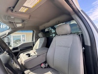 2019 Ford F-250 XLT Regular Cab 8ft Long Box 4x4 for sale at Pacific Motors near Winnipeg, Manitoba... (image 9)