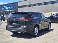 Check out this certified 2023 Toyota Highlander LE AWD | Radar Cruise | Heated Seats | Power Seat |... (image 5)