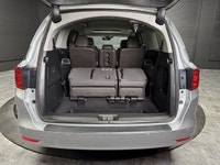 Are you seeking the perfect blend of luxury and practicality? Heated Front Seats, Navigation System,... (image 5)