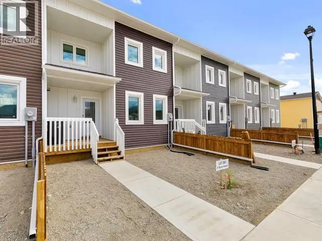 57 WYVERN AVENUE Whitehorse, Yukon in Houses for Sale in Whitehorse - Image 6