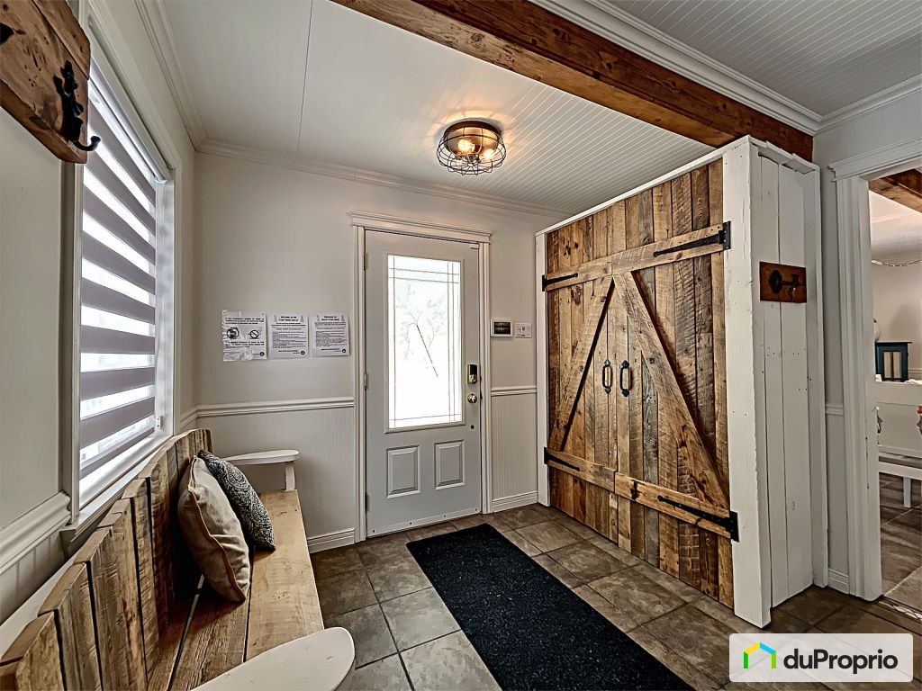 $589,900 - Cottage for sale in Entrelacs — photo 3