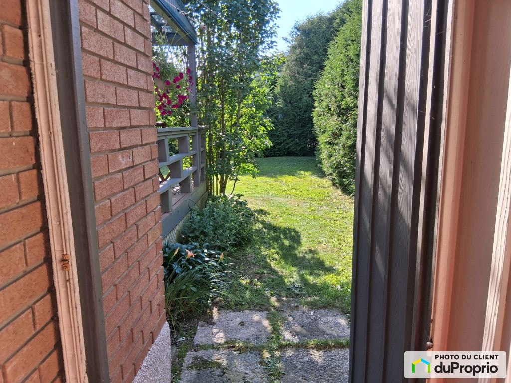 $465,000 - Bungalow for sale in Granby — photo 3