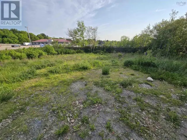 79 North Street Bridgewater, Nova Scotia in Land for Sale in Bridgewater - Image 4