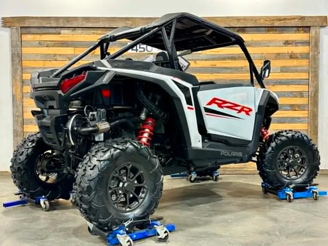 2024 Polaris RZR XP 1000 SPORT + EPS + 4WD + ONLY 3106 KM + RARE in ATVs in Ottawa - Image 9
