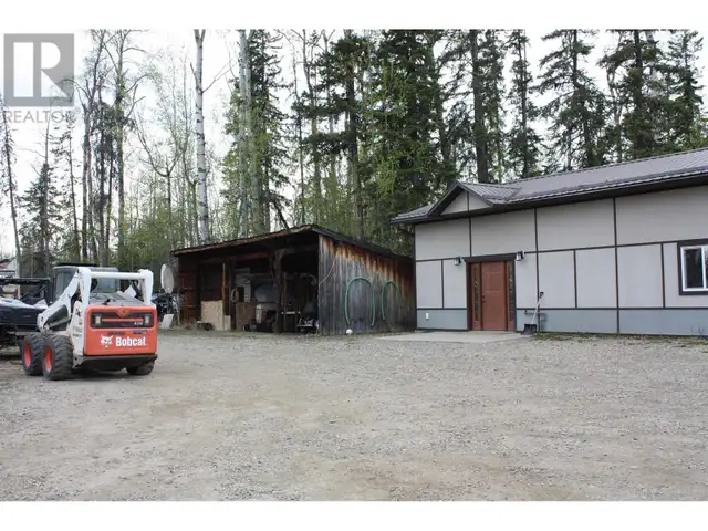 13431 N 29 HIGHWAY Fort St. John, British Columbia in Houses for Sale in Fort St. John - Image 33