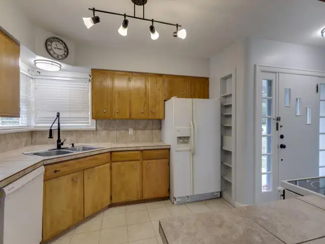 33700 3RD AVENUE Mission, British Columbia in Houses for Sale in Mission - Image 9