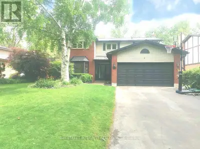 Located On A Quiet Street In The Coveted Community Of Morrison, Magnificent Eastlake, Southeast Oakv...