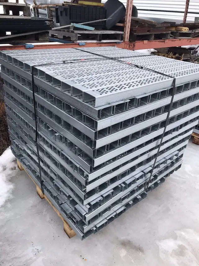 Rampe en acier galvanisé in Other in Drummondville - Image 4