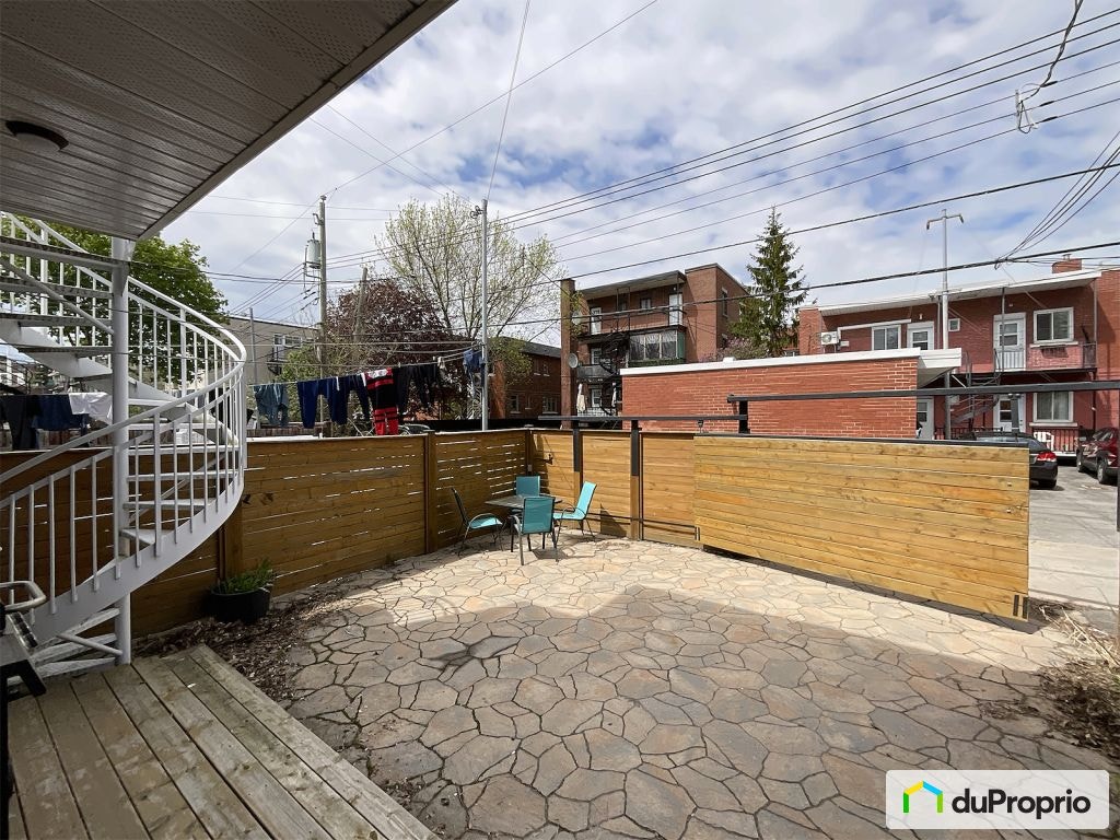 $1,127,000 - Triplex for sale in Ahuntsic / Cartierville — photo 2