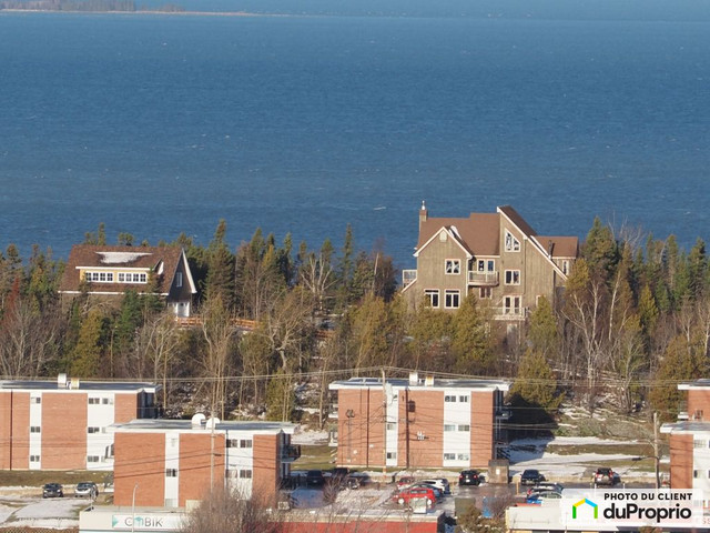 969 000$ - Maison 2 étages à vendre à Rivière-Du-Loup dans Maisons à vendre  à Rimouski / Bas-St-Laurent - Image 2
