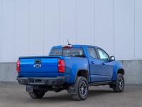 CARGET AUTOMOTIVE is thrilled to offer this 2018 Chevrolet Colorado 4WD ZR2, a rugged off-road midsi... (image 6)