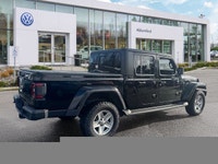 Only 29,963 Miles! This Jeep Gladiator boasts a Regular Unleaded V-6 3.6 L/220 engine powering this... (image 4)