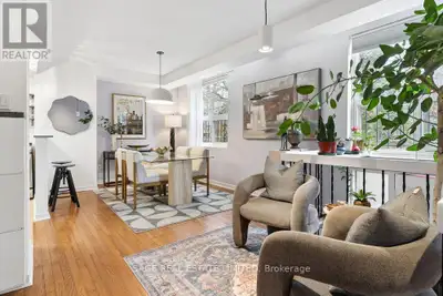 Cabbagetown's best kept secret! This three-story townhome is hiding in plain sight behind an unassum...
