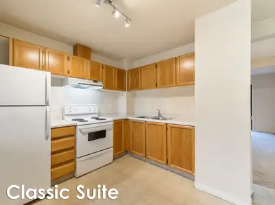 Available: 7/1/2025 $300 Move in Bonus Available On Select Suites! Point West Townhouses is convenie...
