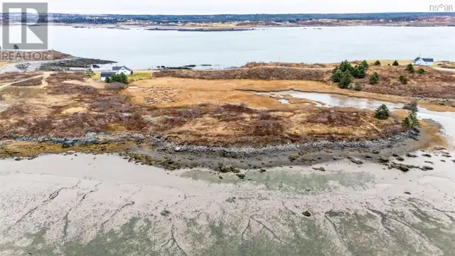 1A Lobster Pound Road Cape Forchu, Nova Scotia in Land for Sale in Yarmouth - Image 3