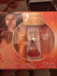 Heat Rush Boho Love Lotion Eau De Toilette Shower Bath Gift Set