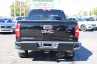 DONT PAY EXTRA FOR SAFETY Drive in style with this GMC Sierra 1500 SLE All Terrain ! Powered by a ro... (image 5)