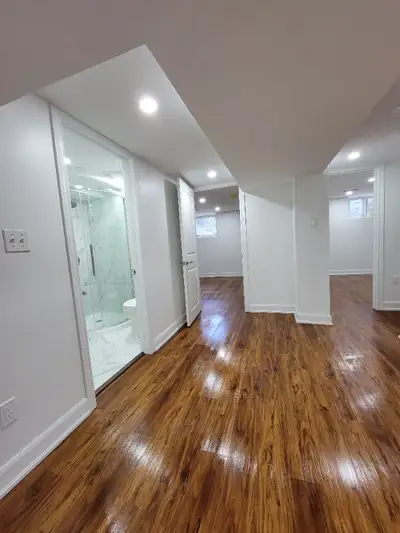2Bedrooms 1Bathroom Basement for Rent Main/Kenilworth Hamilton