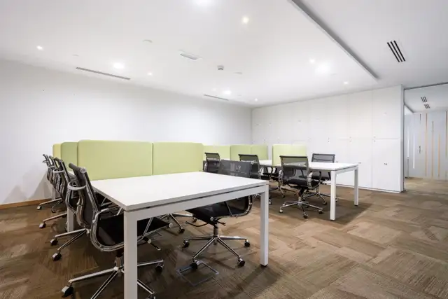 Coworking for Rent – Regus Dartmouth in Dartmouth in Commercial & Office Space for Rent in Dartmouth - Image 11