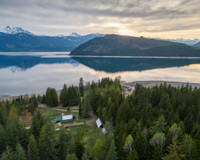 589 SAGACIOUS ROAD Nakusp, British Columbia