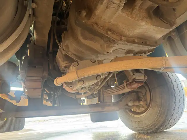 2003 WESTERN STAR 4900 in Heavy Trucks in Saskatoon - Image 15