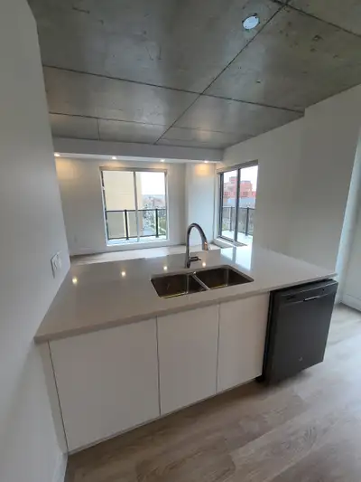 Luxury 2-Bedroom units-September 1st $2595.00