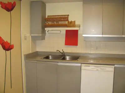 One very spacious Private Bedroom in a Luxurious Condo “Kings Terrace” next to Humber college North...