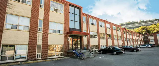 195 Wellington Street South - 1 Bedroom Apartment for Rent62863332329475121