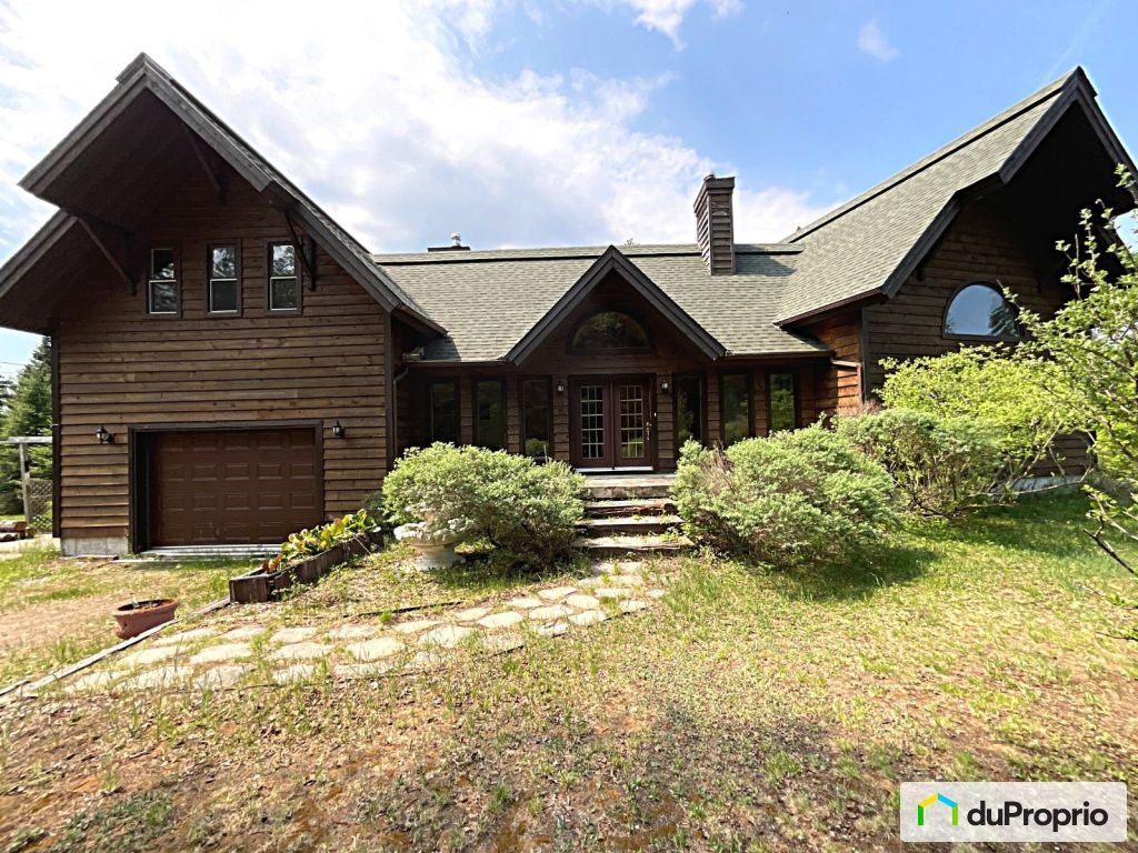 $899,000 - 2 Storey for sale in Ste-Marguerite-Du-Lac-Masson — photo 2