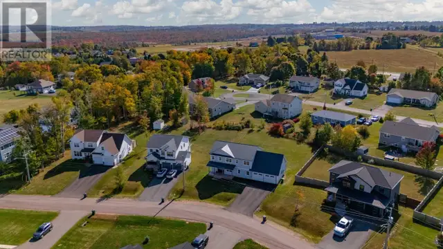 76 Birch Woods Lane Stratford, Prince Edward Island in Houses for Sale in Charlottetown - Image 3