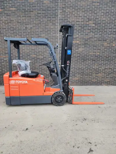 Keywords: used forklift, electric forklift, 3-wheel forklift, Toyota forklift, 3-stage mast, 4,000 l...