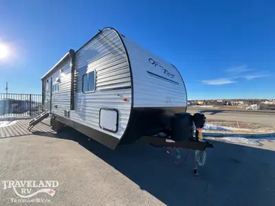 Get your reusable and affordable vacation in your Traveland RV. Our RV’s have all the comforts of ho...