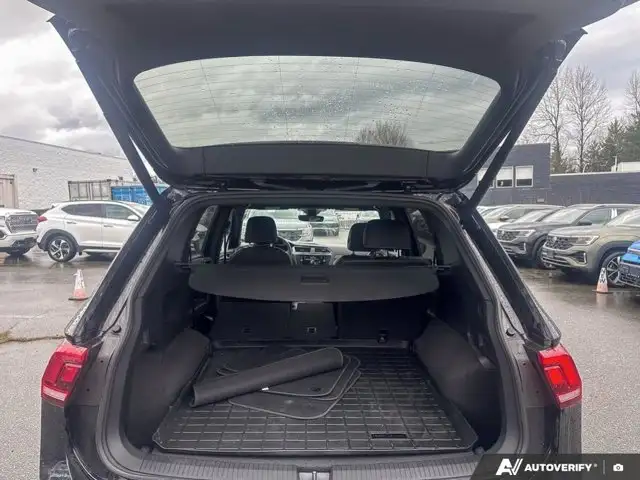 2024 Volkswagen Tiguan Comfortline R-Line Black Edition in Cars & Trucks in Abbotsford - Image 19