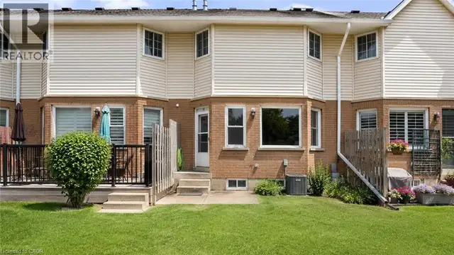 10 HOLBORN Court Unit# 38 Kitchener, Ontario in Houses for Sale in Kitchener / Waterloo - Image 29