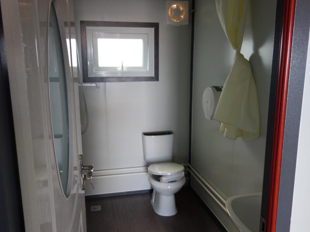 NEW FOLDING CONTAINER HOUSE OFFICE CABIN OFF GRID TINY HOUSE in Other in Lethbridge - Image 4