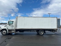 2019 Hino Truck 338 2019 HINO TRUCK 338;Medium Duty Trucks - VAN-DRY CARGO - DELIVERY Penske Locatio... (image 3)
