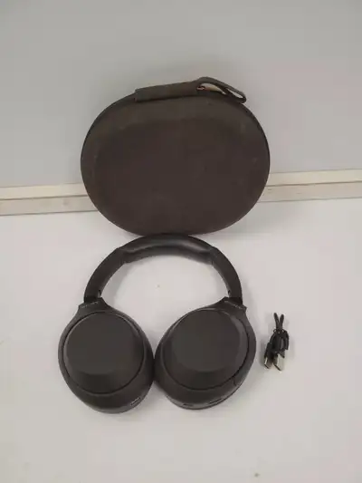 (I-36111) Sony WH-1000XM4 Headphone, View more