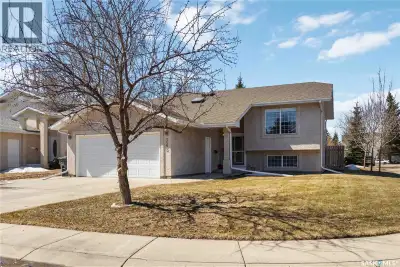 If you've been waiting for the right home in Silverspring, this is it! Very well maintained, 4 bedro...