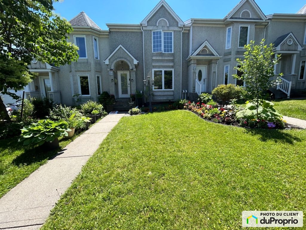 $499,999 - Townhouse for sale in Chateauguay — photo 2