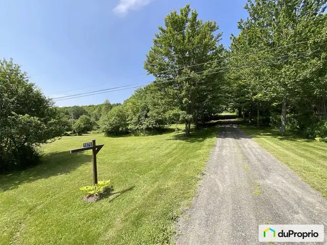 $519,000 - 1 1/2 Storey for sale in Canton de Stanstead in Houses for Sale in Sherbrooke - Image 5