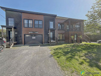 859 999$ - Quadruplex à vendre à Sherbrooke (Fleurimont)